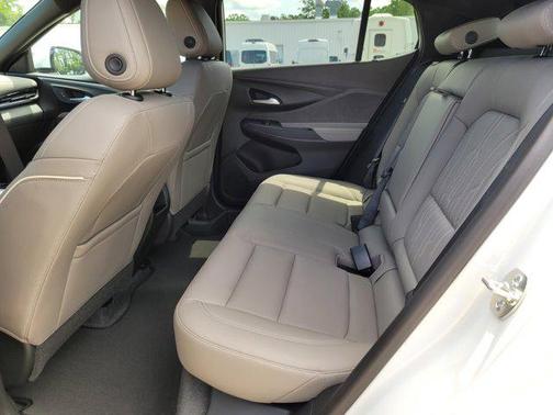 2025 Buick Envista Avenir FWD