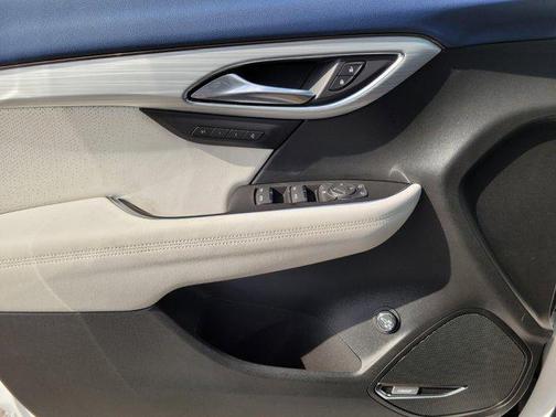 2025 Buick Envision Avenir AWD