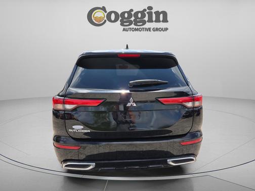 2022 Mitsubishi Outlander SE S-AWC