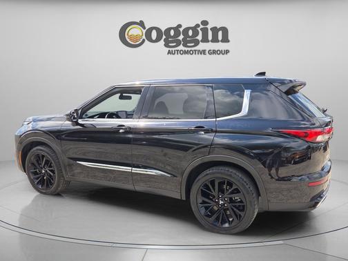 2022 Mitsubishi Outlander SE S-AWC