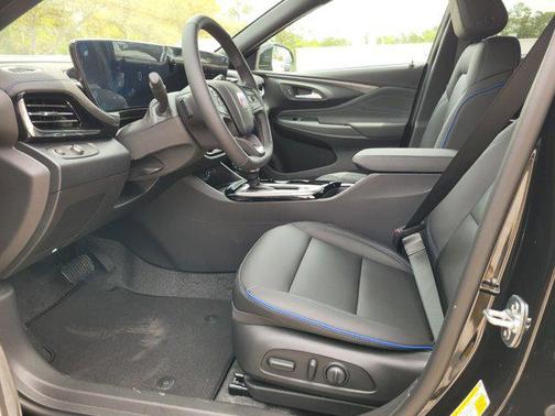 2025 Buick Envista Sport Touring FWD