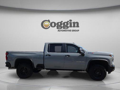 Slate Gray Metallic 2025 Chevrolet Silverado 2500 4WD Crew Cab Standard Bed ZR2