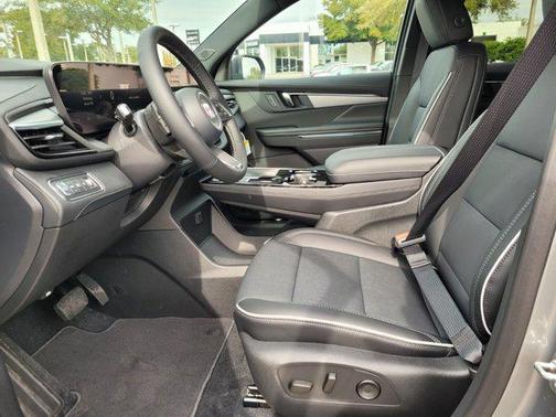2025 Buick Enclave Preferred FWD