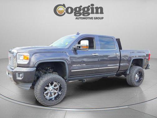 Iridium Metallic 2016 GMC Sierra 2500 Denali