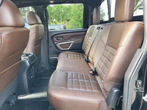2023 Nissan Titan Platinum Reserve