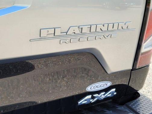 2023 Nissan Titan Platinum Reserve