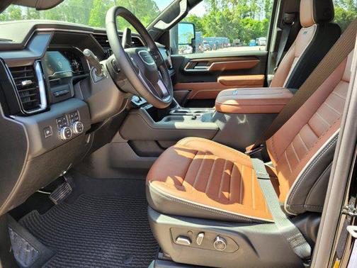 2025 GMC Sierra 2500 Denali Ultimate