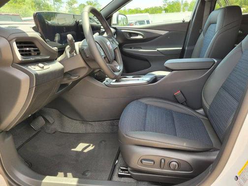 2025 Buick Envista Preferred FWD