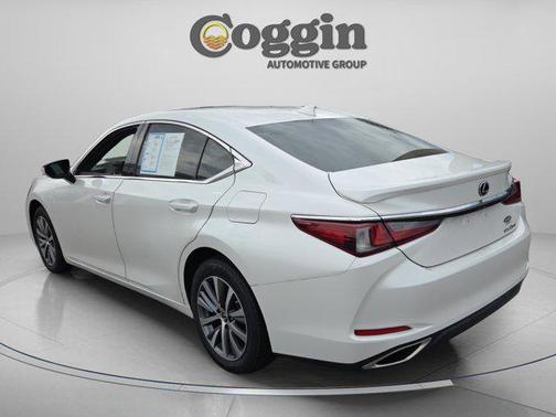 2019 Lexus ES 350 Base