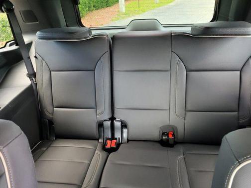2025 GMC Yukon 4WD Elevation