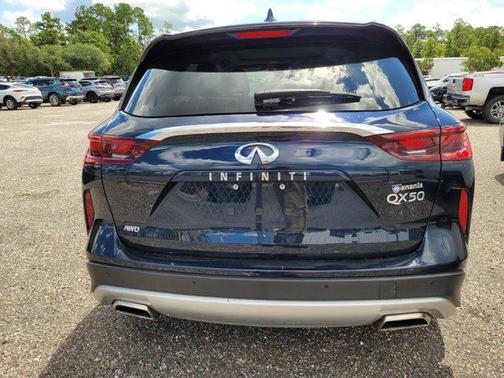2022 INFINITI QX50 LUXE AWD