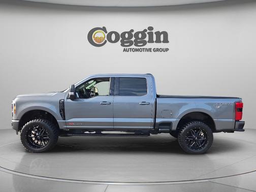 Carbonized Gray Metallic 2024 Ford F-250 XLT