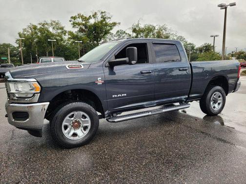 2021 RAM 2500 Big Horn Crew Cab 4x4 6'4' Box