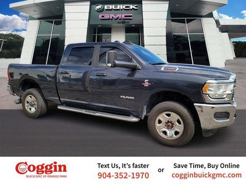 2021 RAM 2500 Big Horn Crew Cab 4x4 6'4' Box