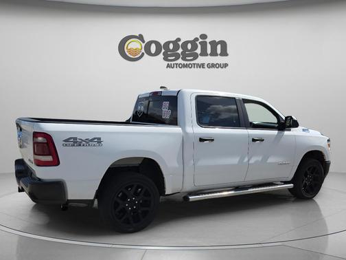 Bright White Clearcoat 2020 RAM 1500 Tradesman