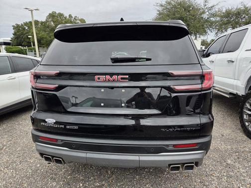 2025 GMC Acadia AWD Elevation
