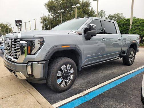 2024 GMC Sierra 2500 Denali