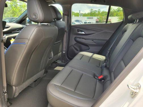 2025 Buick Envista Sport Touring FWD