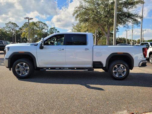 2026 GMC Sierra 2500 SLT