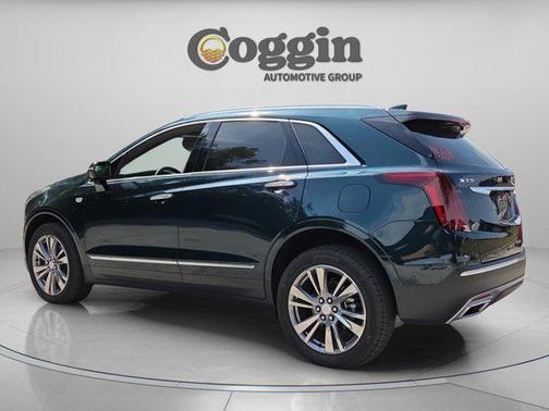 Emerald Lake Metallic 2025 Cadillac XT5 Premium Luxury
