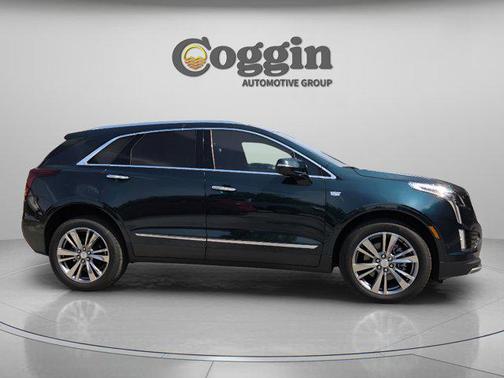 Emerald Lake Metallic 2025 Cadillac XT5 Premium Luxury