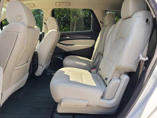 2024 Buick Enclave Avenir FWD