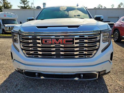 Summit White 2022 GMC Sierra 1500 Denali