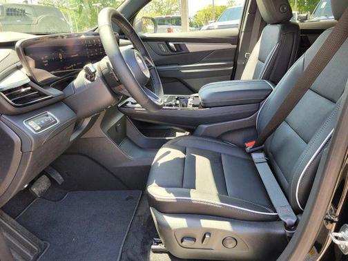 2025 Buick Enclave Preferred FWD