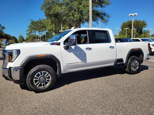2026 GMC Sierra 2500 SLT