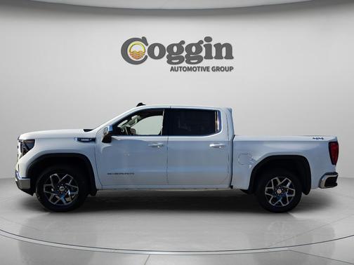 Summit White 2026 GMC Sierra 1500 Pro