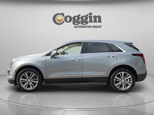 Argent Silver Metallic 2024 Cadillac XT5 Premium Luxury