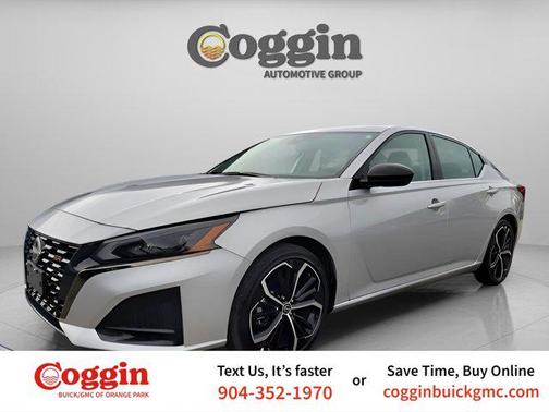 2024 Nissan Altima SR FWD