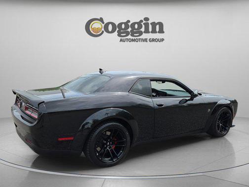 Pitch Black Clearcoat 2021 Dodge Challenger R/T Scat Pack Widebody