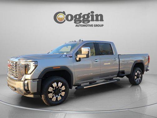 Sterling Metallic 2026 GMC Sierra 3500 Denali