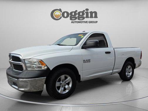 Bright White Clearcoat 2017 RAM 1500 Tradesman