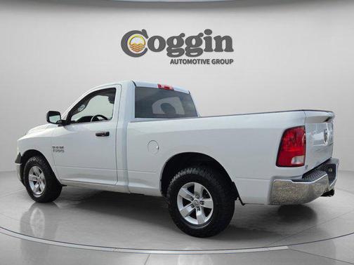 Bright White Clearcoat 2017 RAM 1500 Tradesman