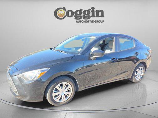 2020 Toyota Yaris Sedan L