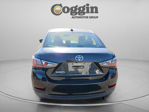 2020 Toyota Yaris Sedan L