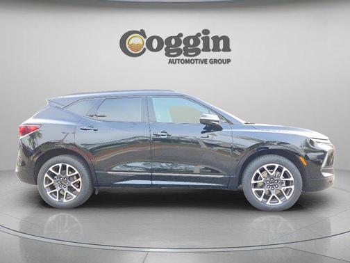 Black 2023 Chevrolet Blazer RS