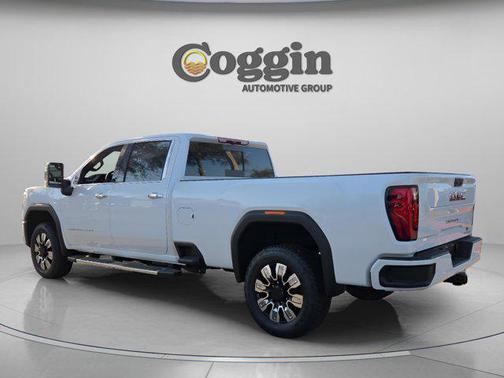 Glacier White Tricoat 2026 GMC Sierra 3500 Denali