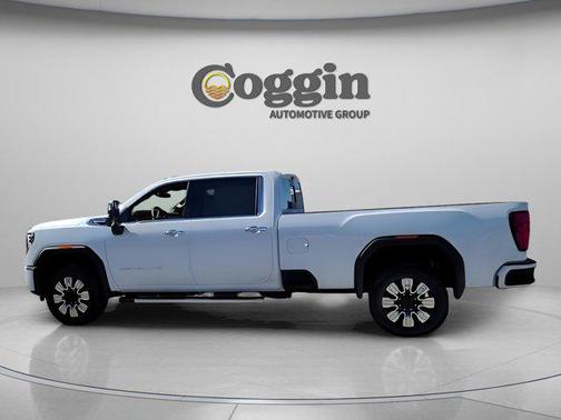 2026 GMC Sierra 3500 Denali