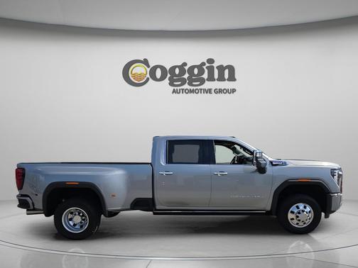 Sterling Metallic 2026 GMC Sierra 3500 Denali