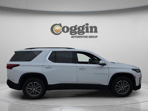 Summit White 2023 Chevrolet Traverse LT Leather