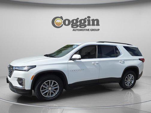 Summit White 2023 Chevrolet Traverse LT Leather