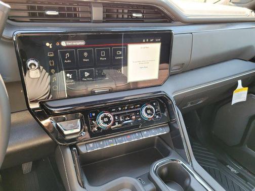 2025 GMC Sierra 2500 AT4