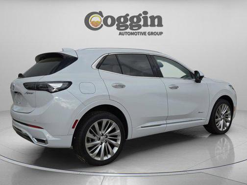 Iridescent White Tricoat 2026 Buick Envision Avenir AWD