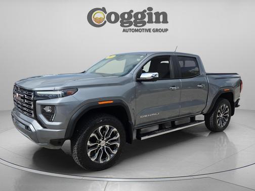 Sterling Metallic 2023 GMC Canyon Denali