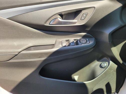 2025 Buick Envista Preferred FWD