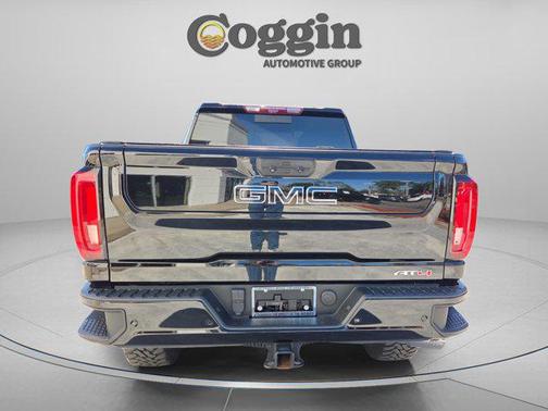 2023 GMC Sierra 2500 AT4