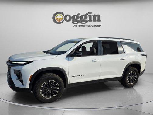 Summit White 2024 Chevrolet Traverse AWD Z71